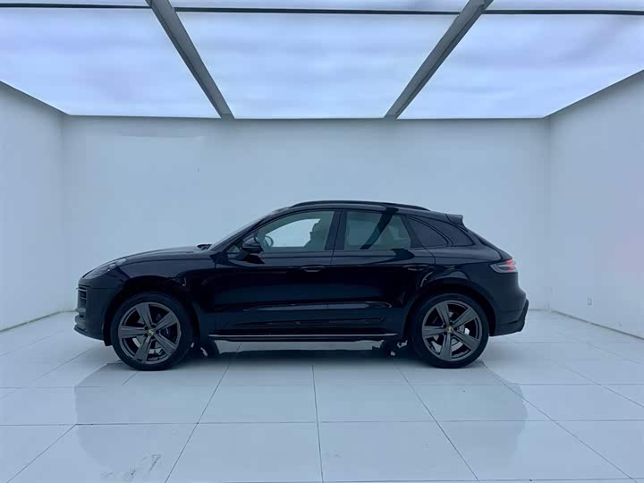 Фото 3 - Porsche Macan