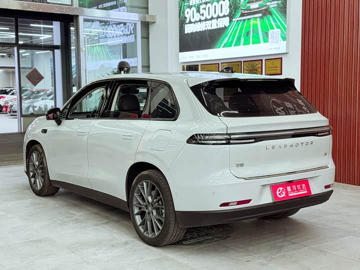 Фото 5 - Leapmotor C10