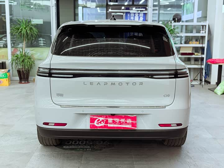 Фото 6 - Leapmotor C10