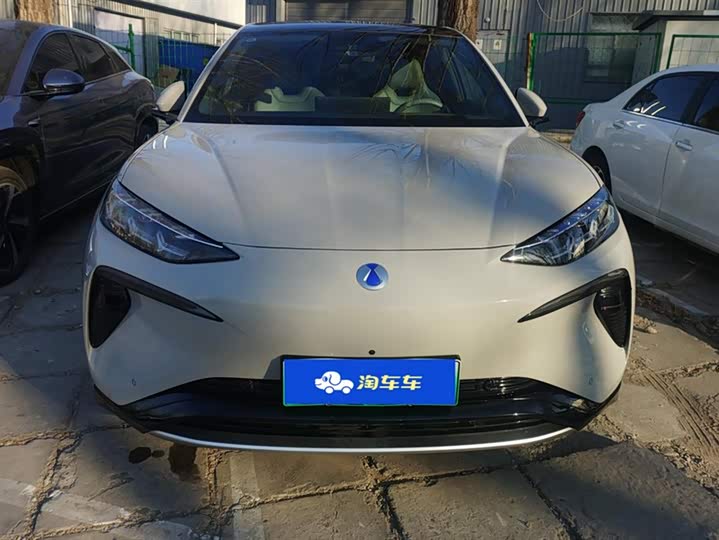 Фото 2 - Denza N7