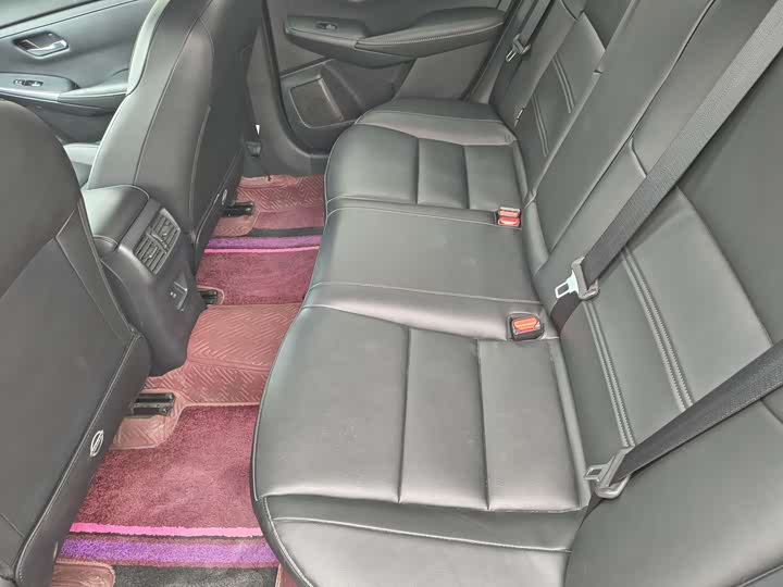 Фото 6 - Nissan Sylphy