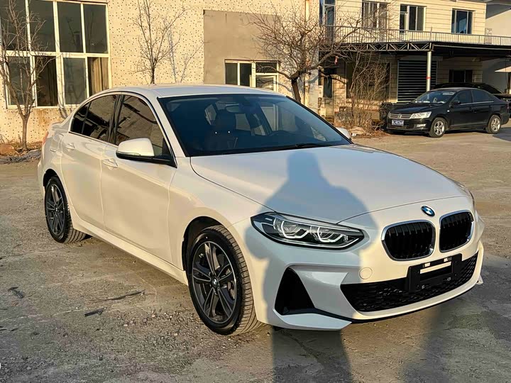 Фото 3 - BMW 1 Series