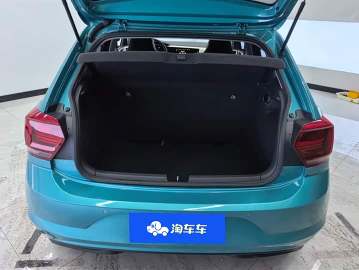 Фото 4 - Volkswagen Polo