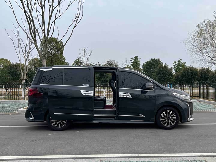 Фото 3 - Maxus G20