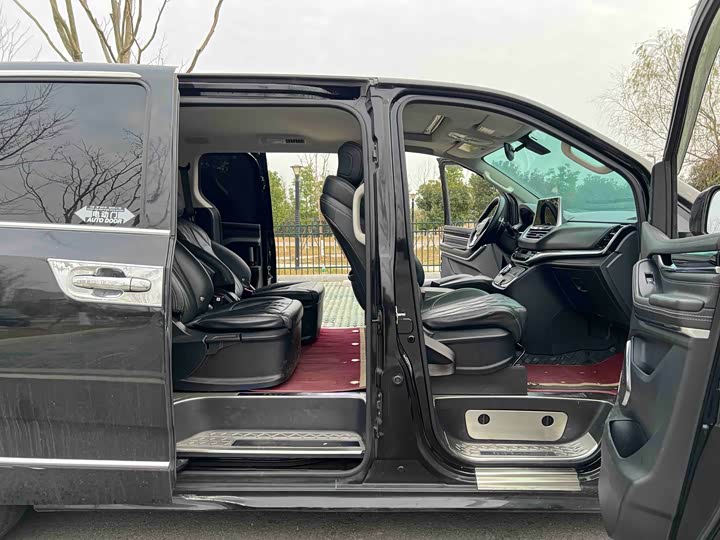 Фото 7 - Maxus G20