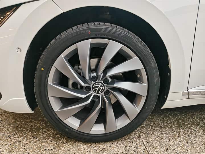 Фото 6 - Volkswagen CC