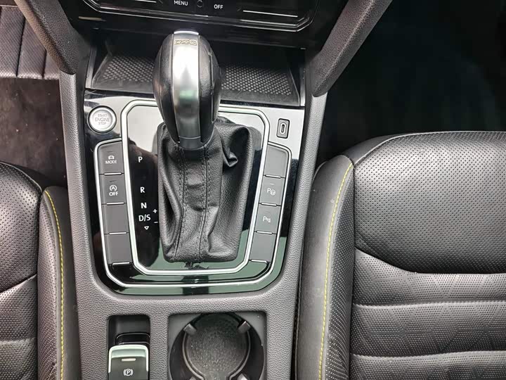 Фото 9 - Volkswagen CC