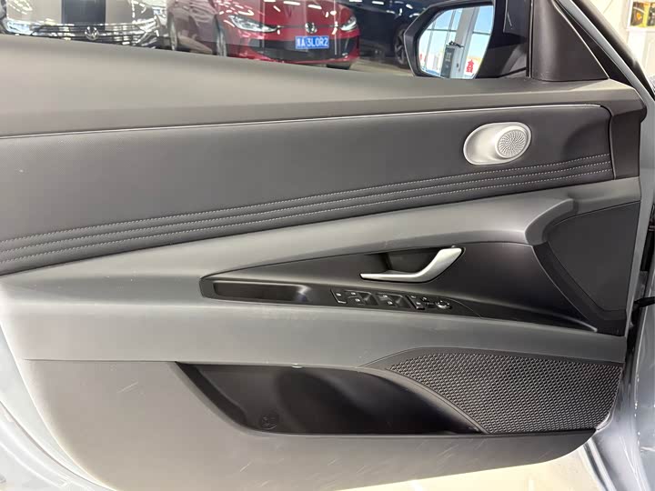 Фото 9 - Hyundai Elantra N line