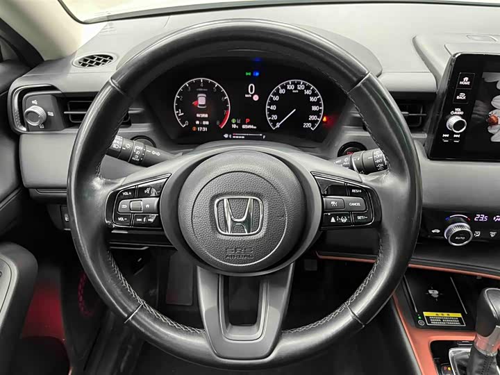 Фото 3 - Honda Vezel