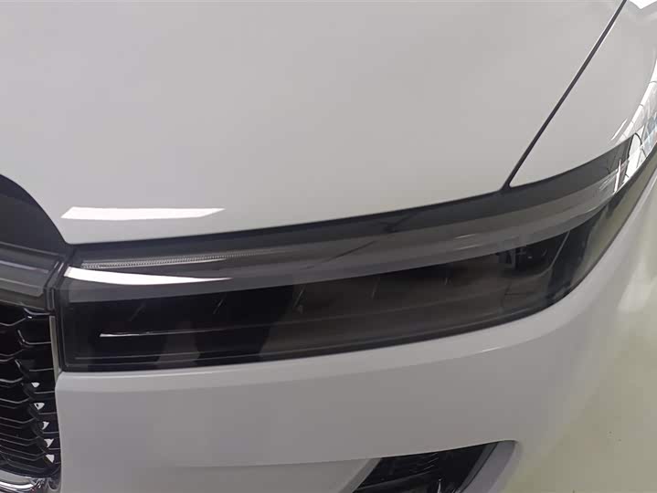 Фото 5 - LiXiang One