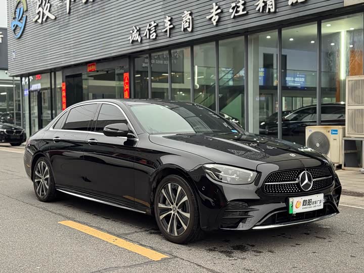 Фото 3 - Mercedes-Benz E-Class Hybrid