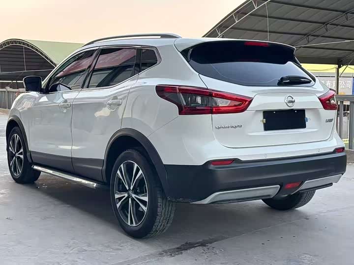Фото 7 - Nissan Qashqai