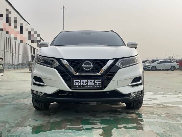 Фото 2 - Nissan Qashqai