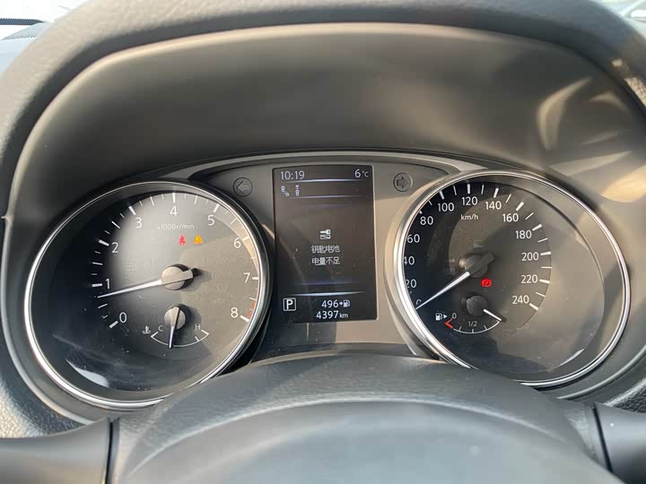 Фото 9 - Nissan Qashqai