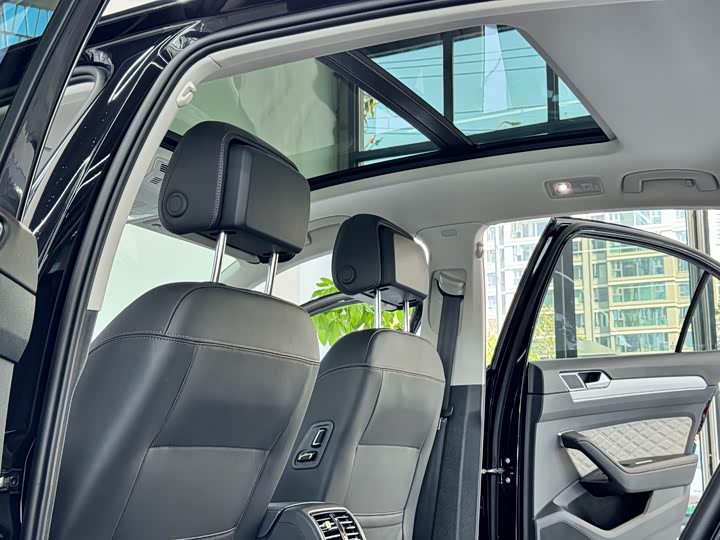 Фото 9 - Volkswagen Magotan