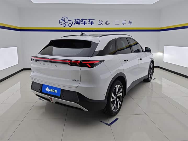 Фото 3 - BAIC Arcfox Alpha T5