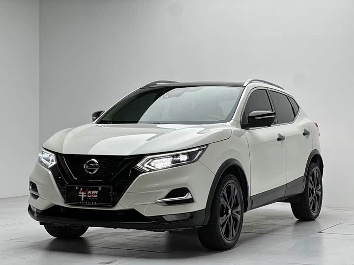 Фото 1 - Nissan Qashqai