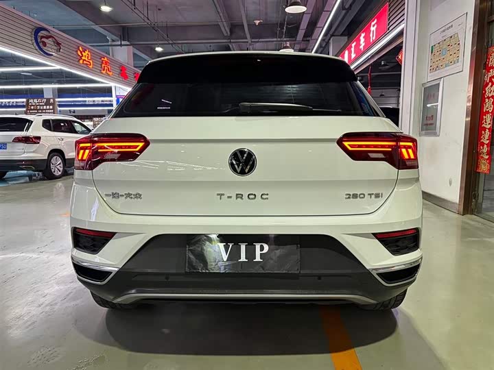 Фото 4 - Volkswagen T-Roc