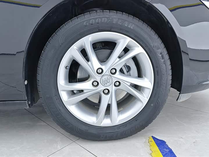 Фото 6 - Buick Regal