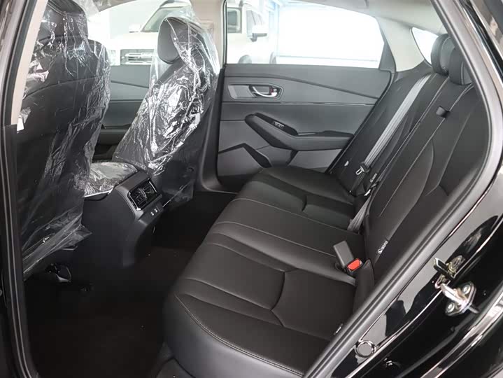 Фото 9 - Honda Inspire