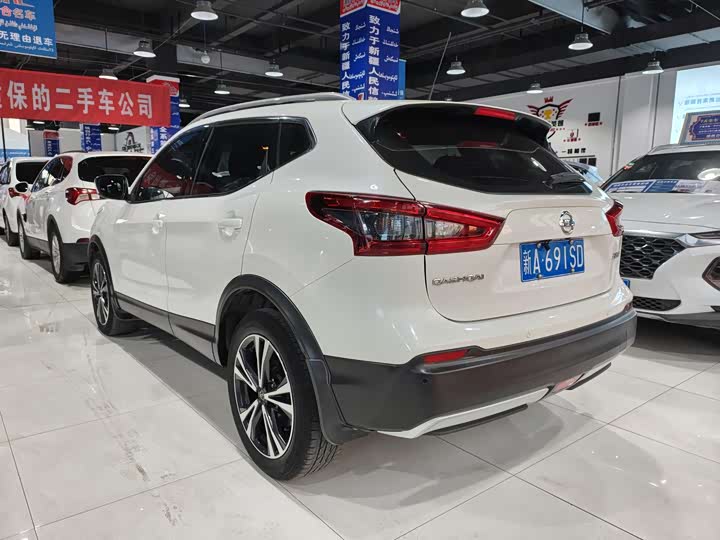 Фото 7 - Nissan Qashqai
