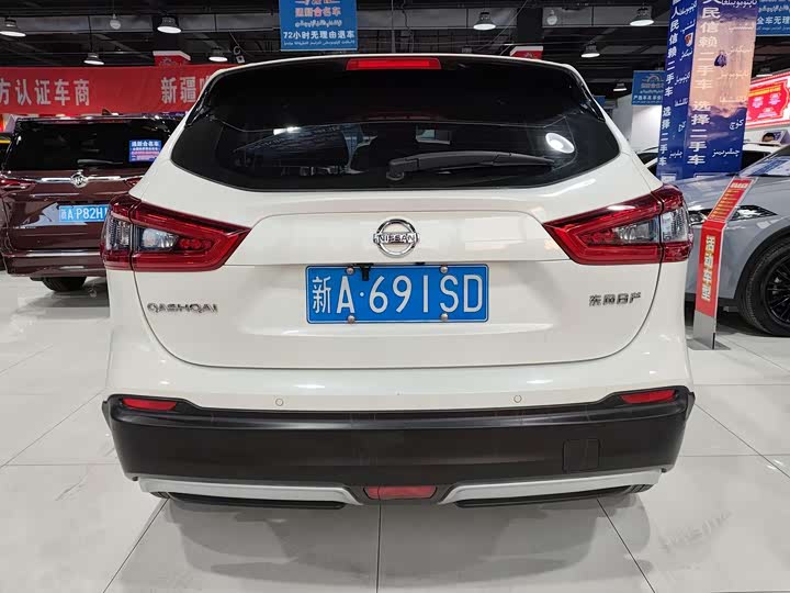 Фото 8 - Nissan Qashqai