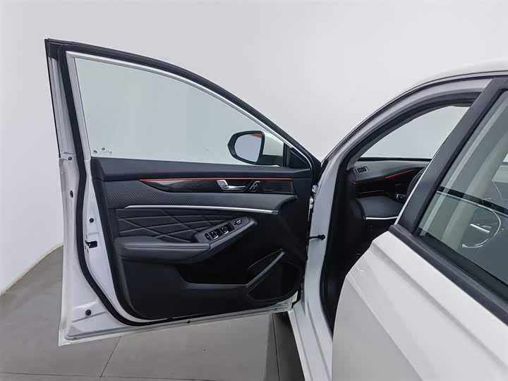 Фото 8 - Dongfeng Aeolus Yixuan Max