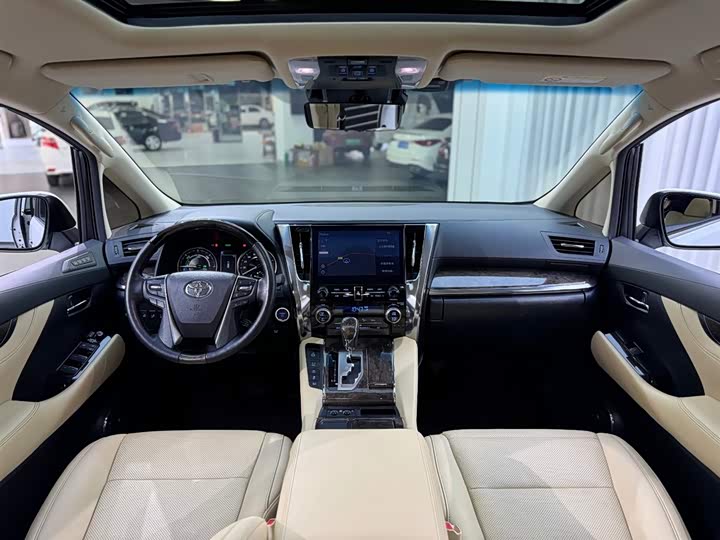 Toyota Alphard 2021 2021款 双擎 2.5L 尊贵版