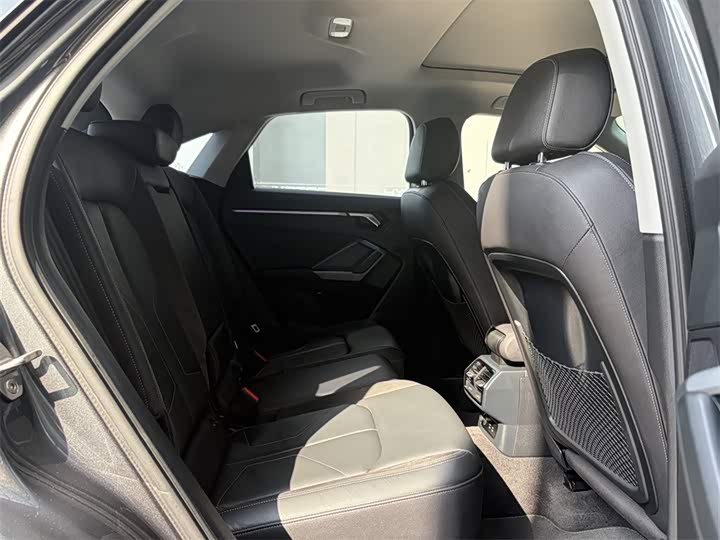 Фото 7 - Audi Q3 Sportback