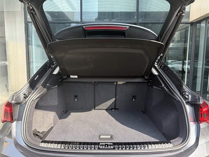 Фото 9 - Audi Q3 Sportback