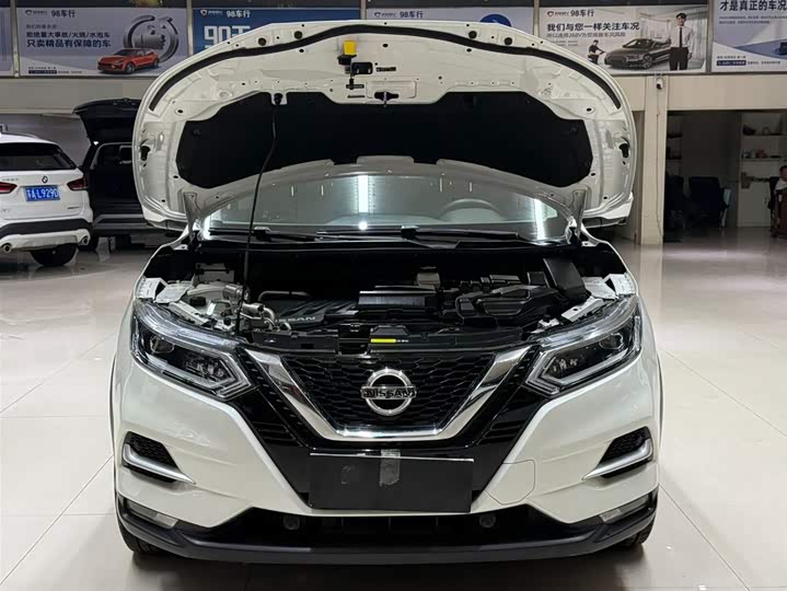 Фото 7 - Nissan Qashqai