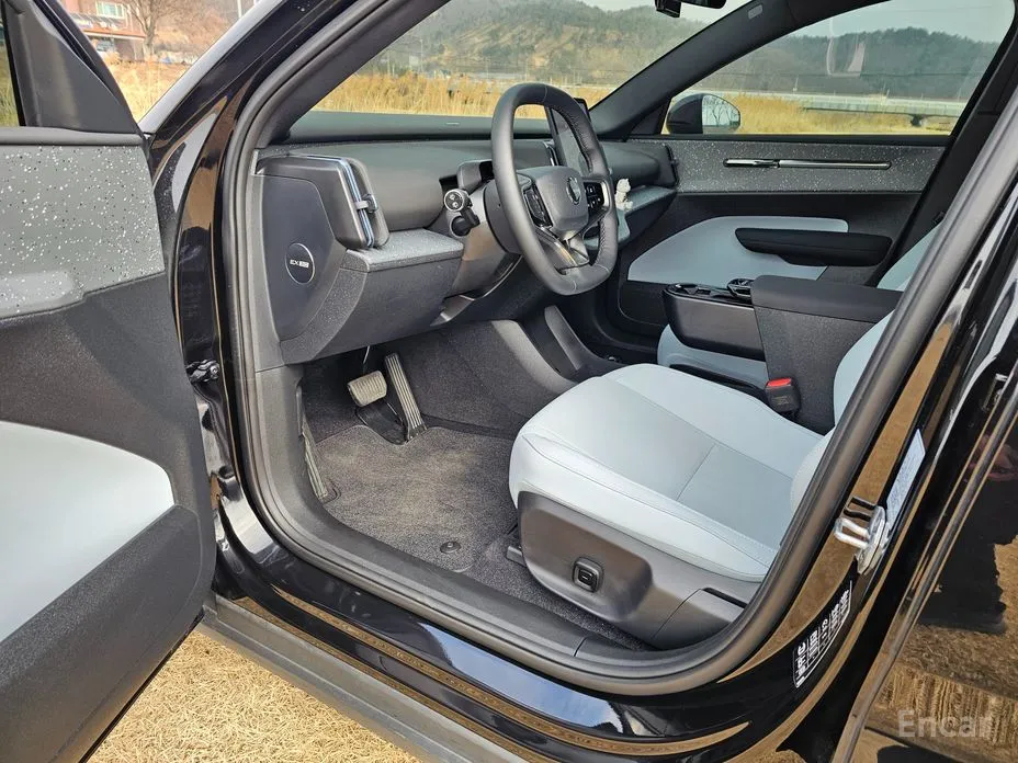 Фото 11 - Volvo EX30