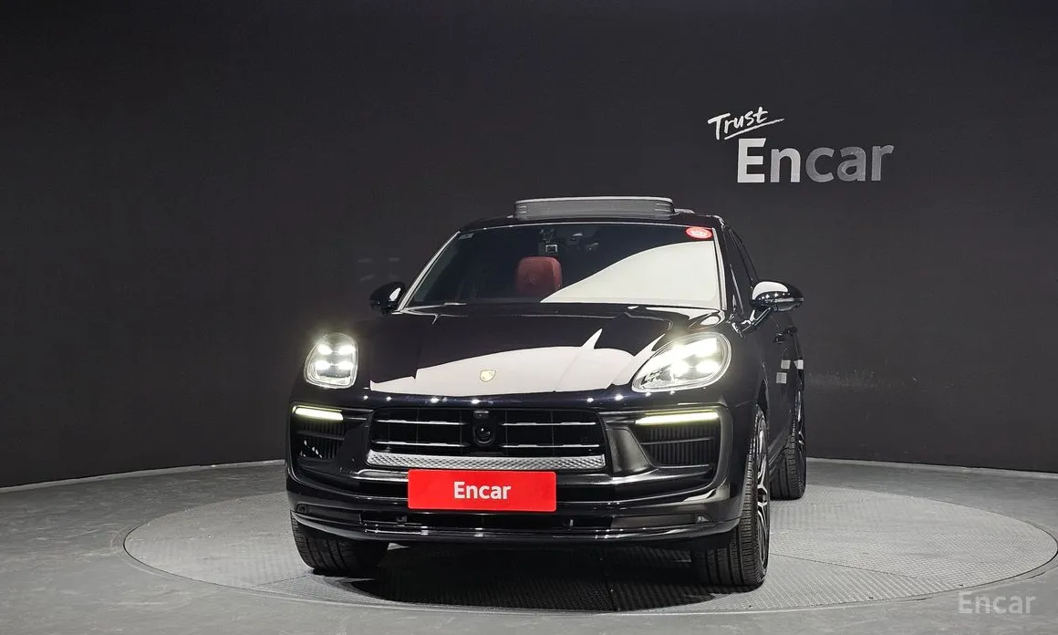 Фото 3 - Porsche Macan