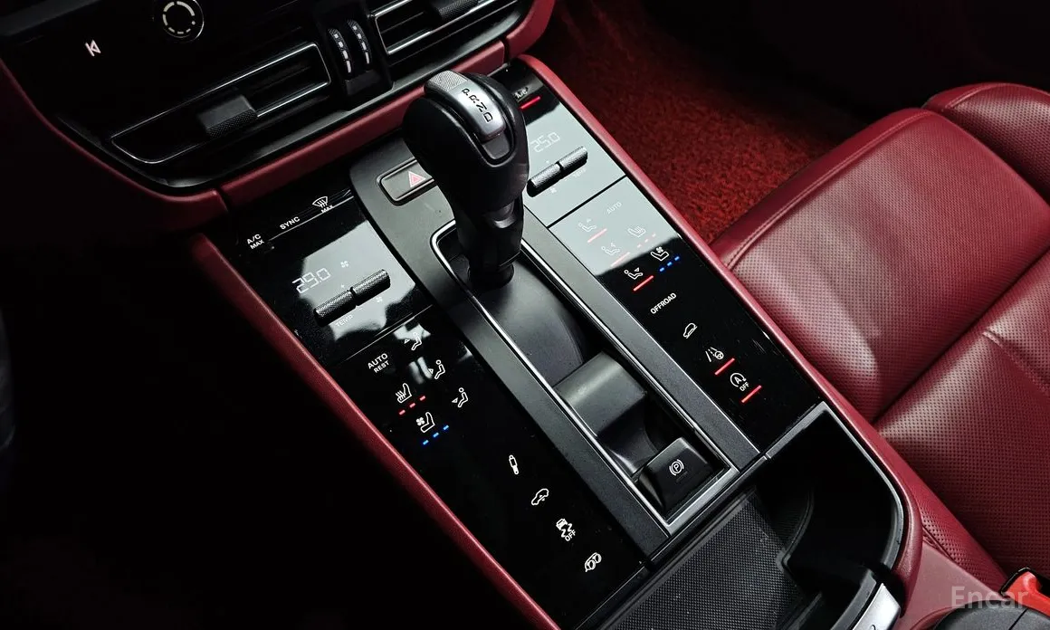 Фото 9 - Porsche Macan