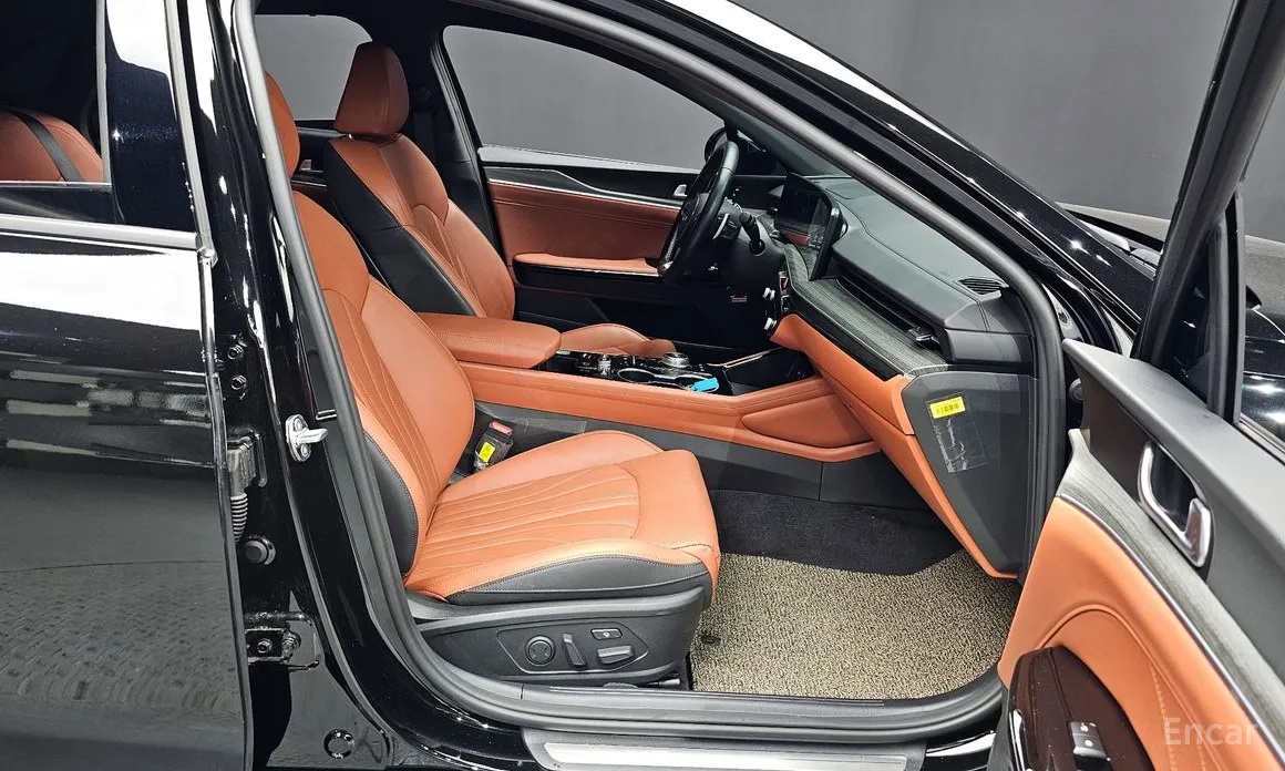 Фото 11 - Kia K5