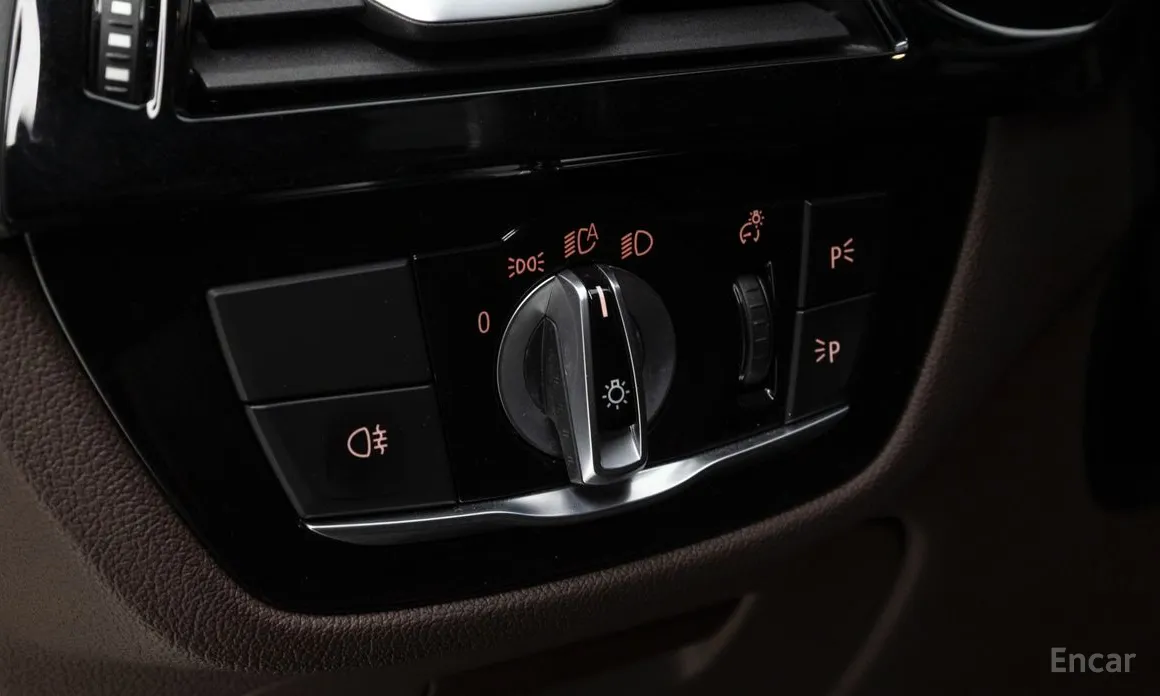 Фото 14 - BMW 5 Series