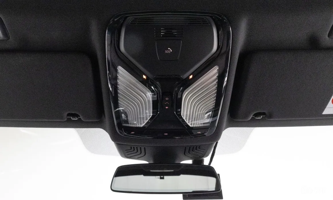 Фото 16 - BMW 5 Series