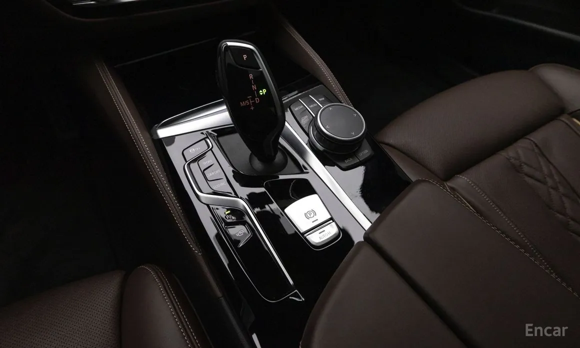 Фото 9 - BMW 5 Series