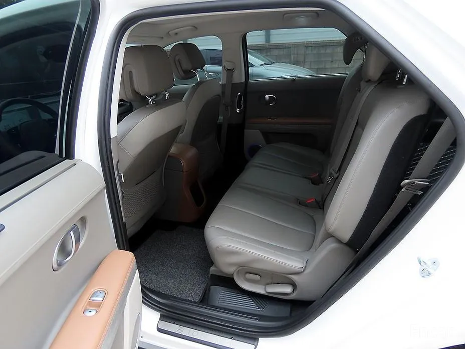 Фото 6 - Hyundai Ioniq 5