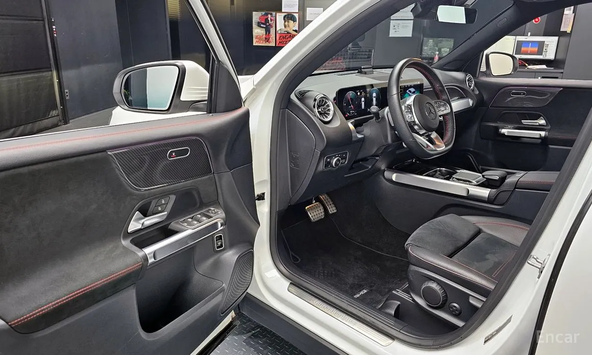 Mercedes-Benz GLB-Class 2020 GLB250 4MATIC