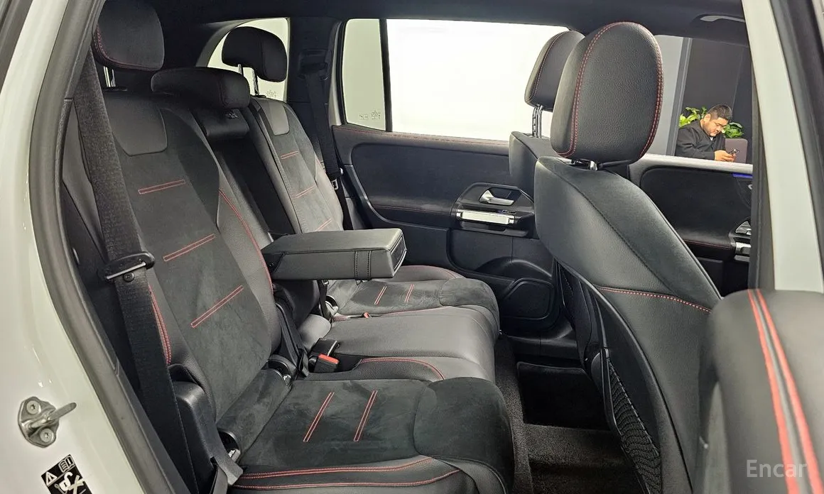 Mercedes-Benz GLB-Class 2020 GLB250 4MATIC