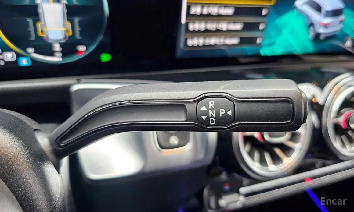 Mercedes-Benz GLB-Class 2020 GLB250 4MATIC