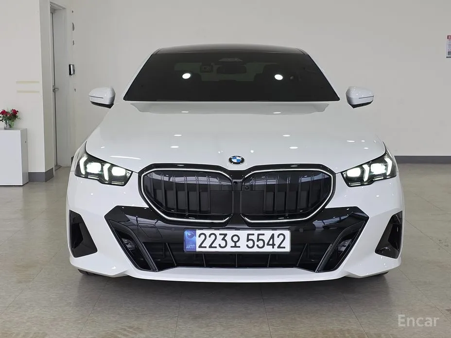 Фото 3 - BMW 5 Series