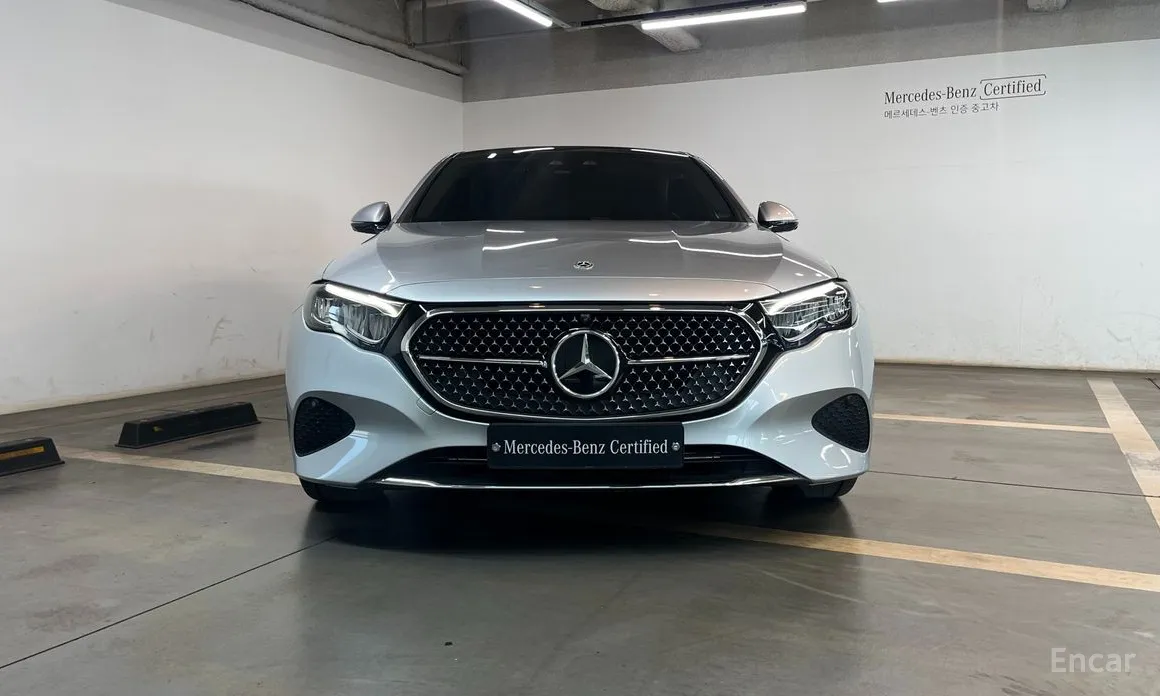 Фото 2 - Mercedes-Benz E-Class