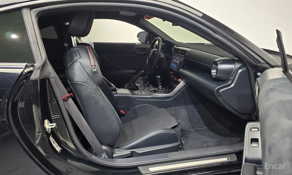 Фото 11 - Toyota 86