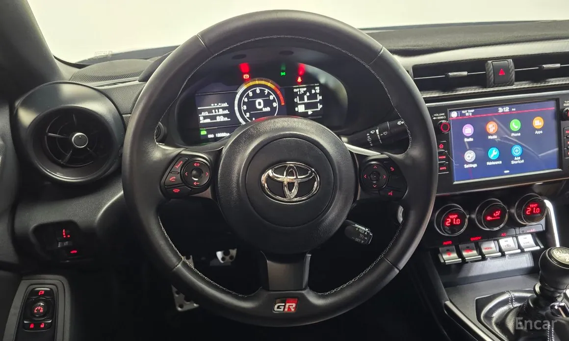 Фото 13 - Toyota 86