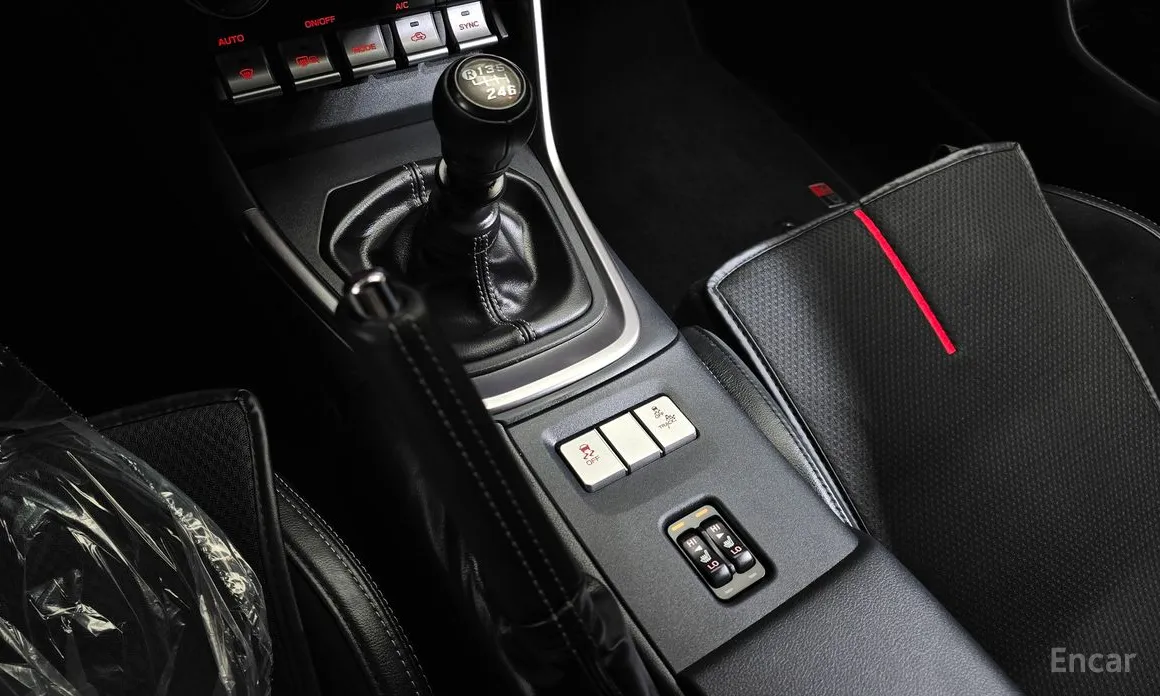 Фото 9 - Toyota 86