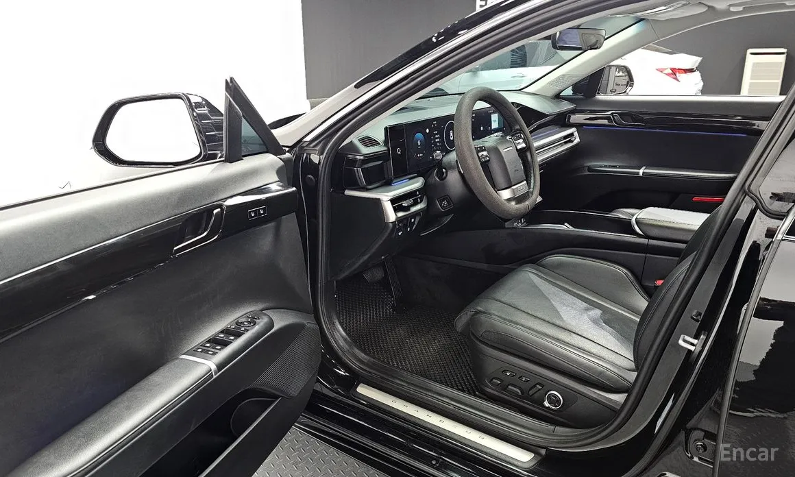 Photo 11 - Hyundai Grandeur