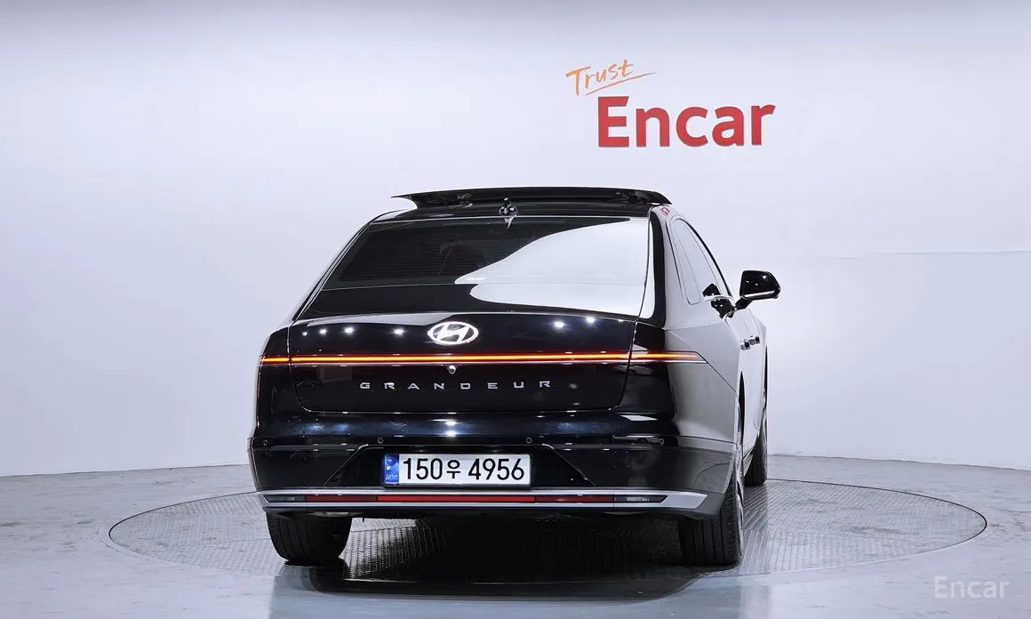 Photo 4 - Hyundai Grandeur