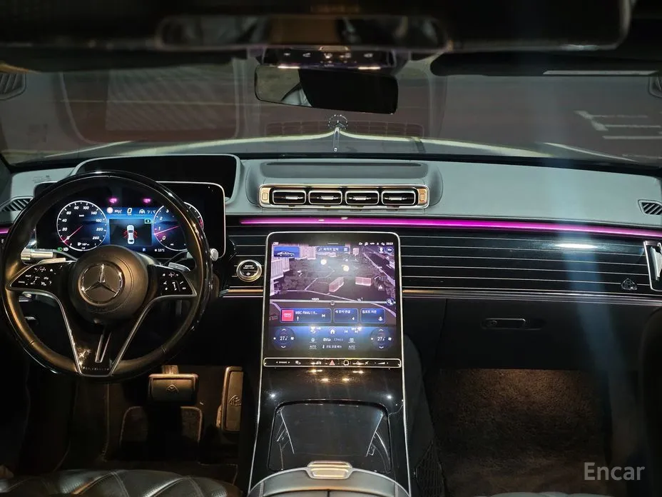 Фото 18 - Mercedes-Benz S-Class